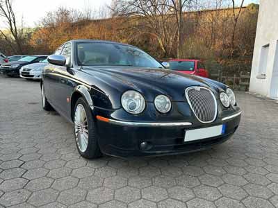 Fahrzeug mit defektem Motor an Autoankauf Eppingen verkaufen